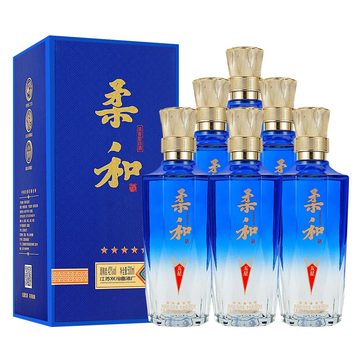 一块优质柔和大曲的微距特写，展示其内部细腻的菌丝结构和完美的发酵状态_1