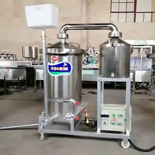 专业酿酒师检查不锈钢小型白酒蒸馏设备_1