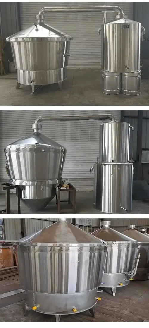 六盘水酿酒师正在使用不锈钢甑桶式酿酒设备进行蒸馏，蒸汽袅袅，酒液清澈。_1