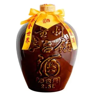 散装白酒收藏封坛静物图：展示陶坛、宣纸、黄泥等传统封存工具_1