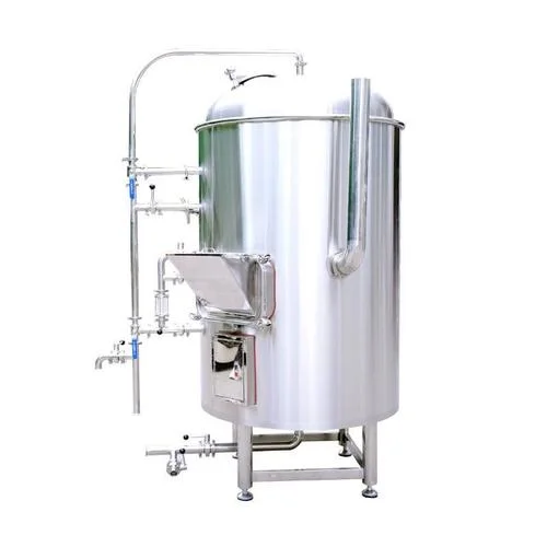 工作台上摆放的精酿啤酒设备一体机及原料特写_1