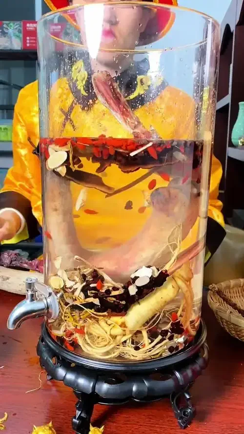 毛桃茸与二杠茸切片实物对比图，用于泡酒选择参考_1